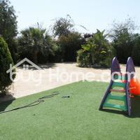 House in Republic of Cyprus, Eparchia Larnakas, Larnaca, 210 sq.m.