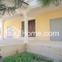 House in Republic of Cyprus, Eparchia Larnakas, Larnaca, 431 sq.m.