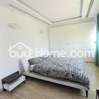 House in Republic of Cyprus, Eparchia Larnakas, Larnaca, 530 sq.m.