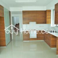 House in Republic of Cyprus, Eparchia Larnakas, Larnaca, 230 sq.m.