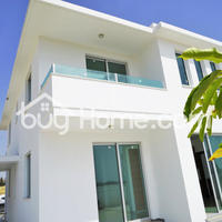 House in Republic of Cyprus, Eparchia Larnakas, Larnaca, 230 sq.m.