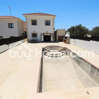 House in Republic of Cyprus, Larnaca, 180 sq.m.