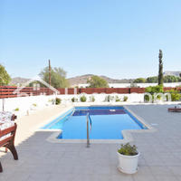 House in Republic of Cyprus, Eparchia Larnakas, Larnaca, 430 sq.m.