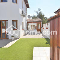 House in Republic of Cyprus, Eparchia Larnakas, Larnaca, 430 sq.m.