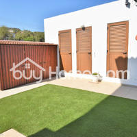 House in Republic of Cyprus, Eparchia Larnakas, Larnaca, 430 sq.m.