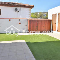 House in Republic of Cyprus, Eparchia Larnakas, Larnaca, 430 sq.m.