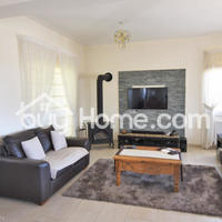 House in Republic of Cyprus, Eparchia Larnakas, 200 sq.m.