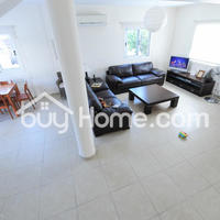 House in Republic of Cyprus, Larnaca, 230 sq.m.