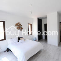 House in Republic of Cyprus, Eparchia Larnakas, Larnaca, 200 sq.m.