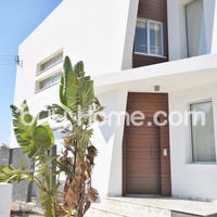 House in Republic of Cyprus, Larnaca, 260 sq.m.