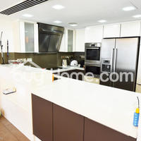 Flat at the first line of the sea / lake in Republic of Cyprus, Larnaca, 140 sq.m.