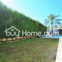 House in Republic of Cyprus, Eparchia Larnakas, 204 sq.m.