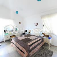 House in Republic of Cyprus, Eparchia Larnakas, 204 sq.m.