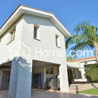 House in Republic of Cyprus, Eparchia Larnakas, Larnaca, 163 sq.m.