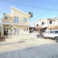 House in Republic of Cyprus, Eparchia Larnakas, Larnaca, 180 sq.m.
