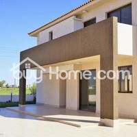 House in Republic of Cyprus, Eparchia Larnakas, 198 sq.m.