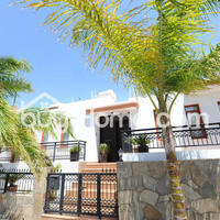 House in Republic of Cyprus, Eparchia Larnakas, Larnaca, 220 sq.m.