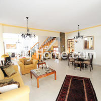 House in Republic of Cyprus, Eparchia Larnakas, Larnaca, 220 sq.m.