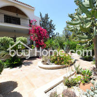 Дом на Кипре, Ларнака, 350 кв.м.