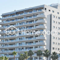 Apartment in Republic of Cyprus, Eparchia Larnakas, Larnaca, 174 sq.m.
