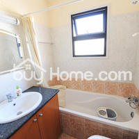 Flat in Republic of Cyprus, Eparchia Larnakas, Larnaca, 75 sq.m.