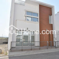 House in Republic of Cyprus, Eparchia Larnakas, Larnaca, 244 sq.m.