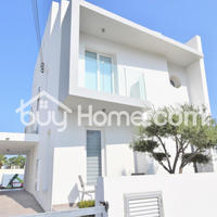 House in Republic of Cyprus, Eparchia Larnakas, Larnaca, 165 sq.m.