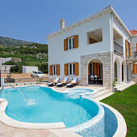 Villa in Croatia, Medulin, 270 sq.m.