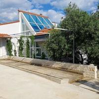 Дом в Хорватии, Сплитско-Далматинска, 165 кв.м.