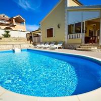 Вилла в Хорватии, Медулин, 350 кв.м.