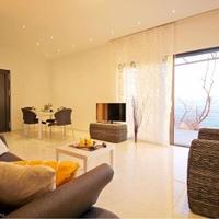 Вилла на первой линии моря/озера в Хорватии, Медулин, 280 кв.м.