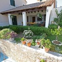 Вилла в Хорватии, Медулин, 320 кв.м.