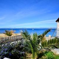 Дом на первой линии моря/озера в Хорватии, Медулин, 232 кв.м.