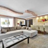 Villa in Croatia, Medulin, 330 sq.m.