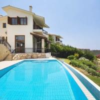 Villa at the first line of the sea / lake in Republic of Cyprus, Steni, 214 sq.m.