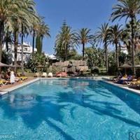 Апартаменты на первой линии моря/озера в Испании, Каталония, Багур, 170 кв.м.