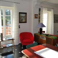 Вилла на второй линии моря/озера в Италии, Вентимилья, 300 кв.м.