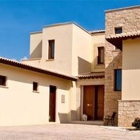 Villa in Republic of Cyprus, Eparchia Pafou, 330 sq.m.