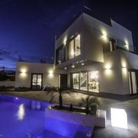 Villa in Spain, Comunitat Valenciana, Alicante, 197 sq.m.