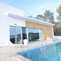 Villa in Spain, Comunitat Valenciana, Alicante, 200 sq.m.