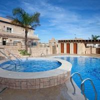 Villa in Spain, Comunitat Valenciana, Alicante, 61 sq.m.