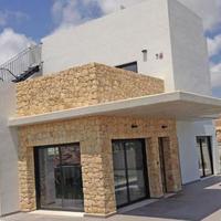 Villa in Spain, Comunitat Valenciana, Alicante, 137 sq.m.