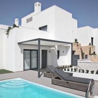 Villa in Spain, Comunitat Valenciana, Alicante, 94 sq.m.