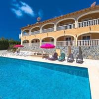 Villa in Spain, Comunitat Valenciana, Alicante, 800 sq.m.