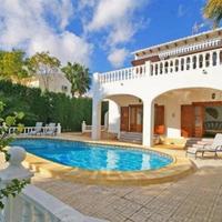 Villa in Spain, Comunitat Valenciana, Alicante, 200 sq.m.