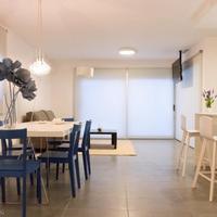 Villa in Spain, Comunitat Valenciana, Alicante, 200 sq.m.