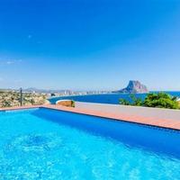 Villa in Spain, Comunitat Valenciana, Alicante, 290 sq.m.