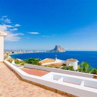 Villa in Spain, Comunitat Valenciana, Alicante, 290 sq.m.