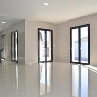 Villa in Spain, Comunitat Valenciana, Alicante, 210 sq.m.