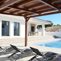 Villa in Spain, Comunitat Valenciana, Alicante, 210 sq.m.